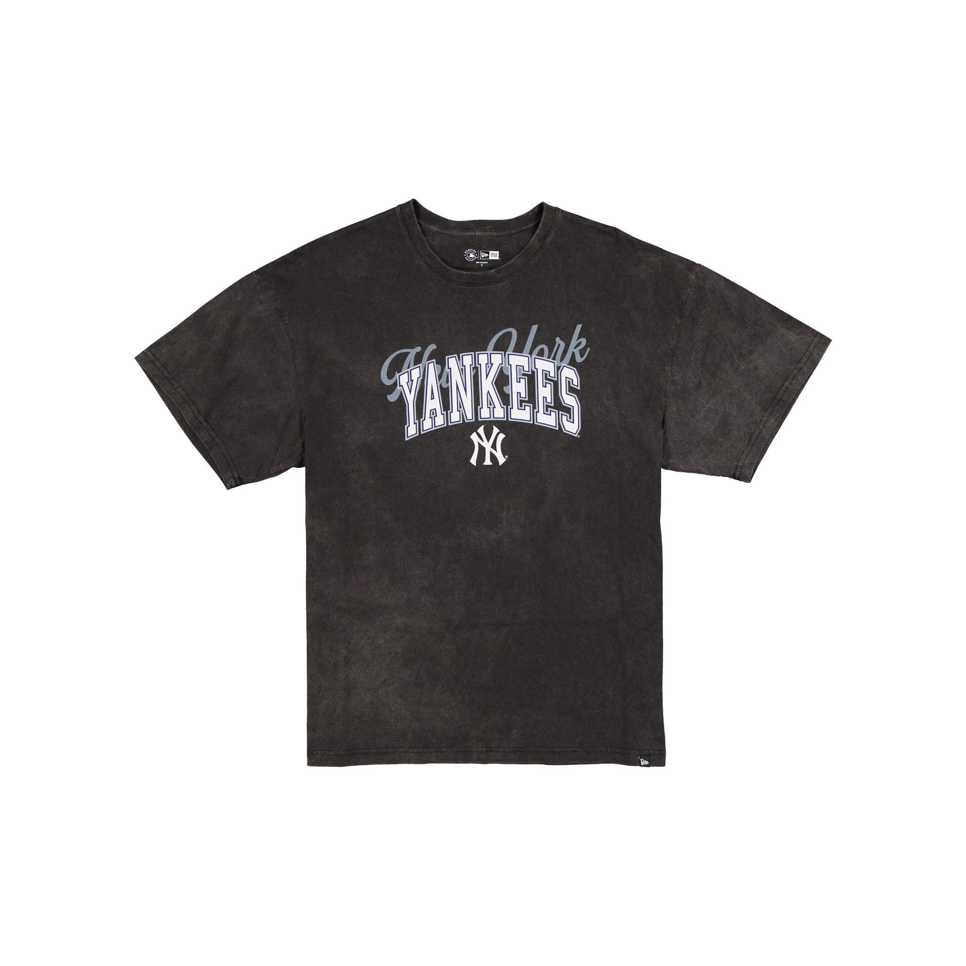 New York Yankees Women's Oversized Washed Black T-Shirt