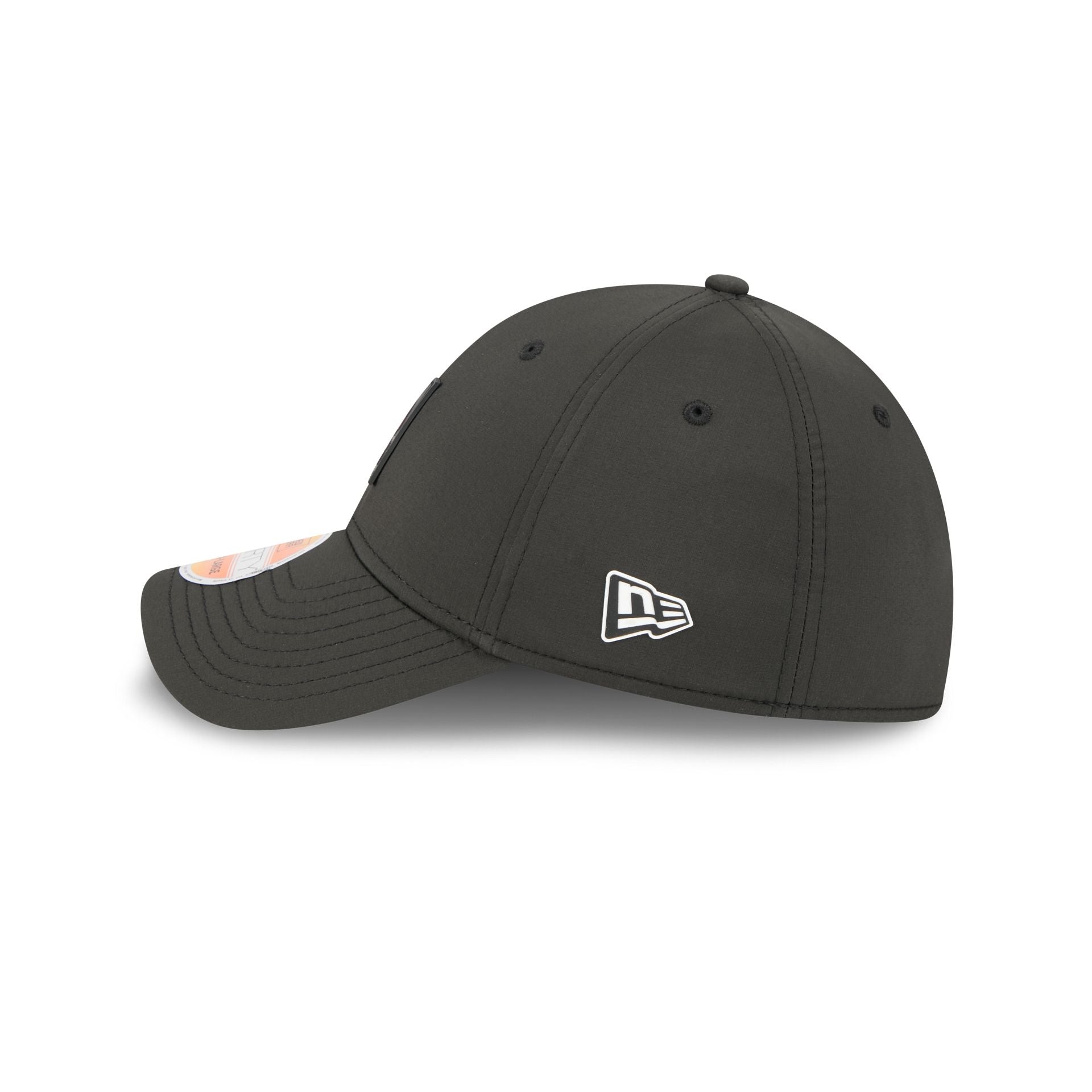 Arizona Cardinals 2025 Sideline Hot Weather Black 39THIRTY Stretch Fit Hat