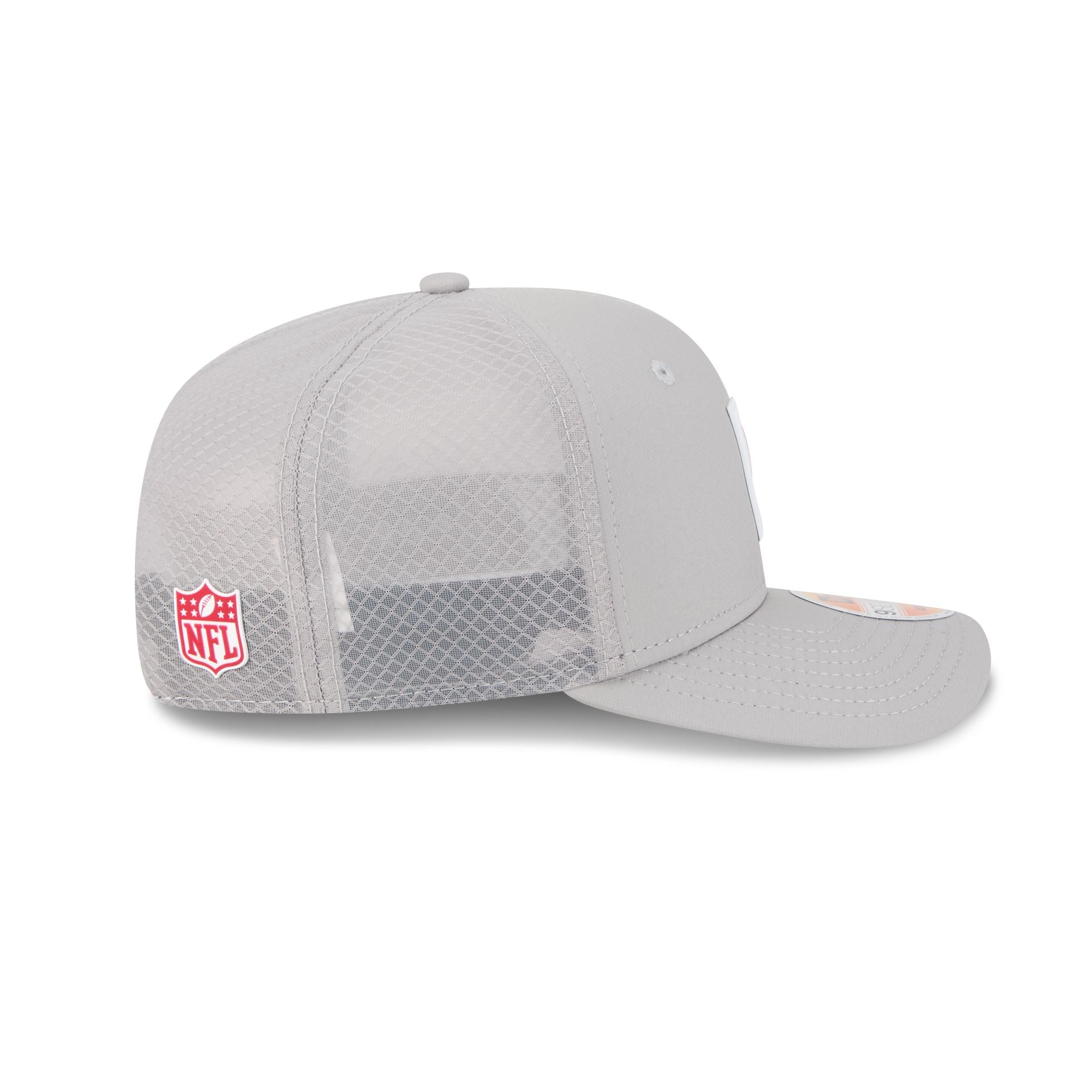 Arizona Cardinals 2025 Sideline Hot Weather Gray 9SEVENTY Trucker Hat